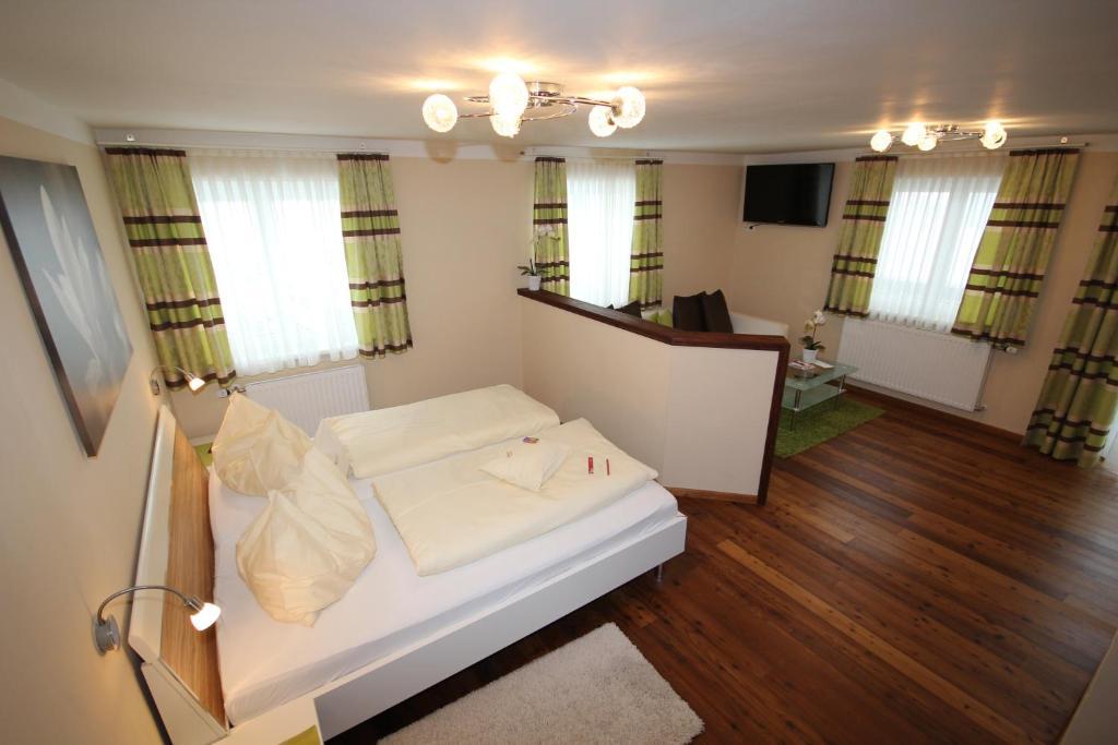 Gasthof Waldwirt Russbach am Pass Gschütt Kamer foto