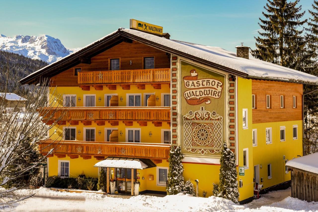 Gasthof Waldwirt Russbach am Pass Gschütt Buitenkant foto