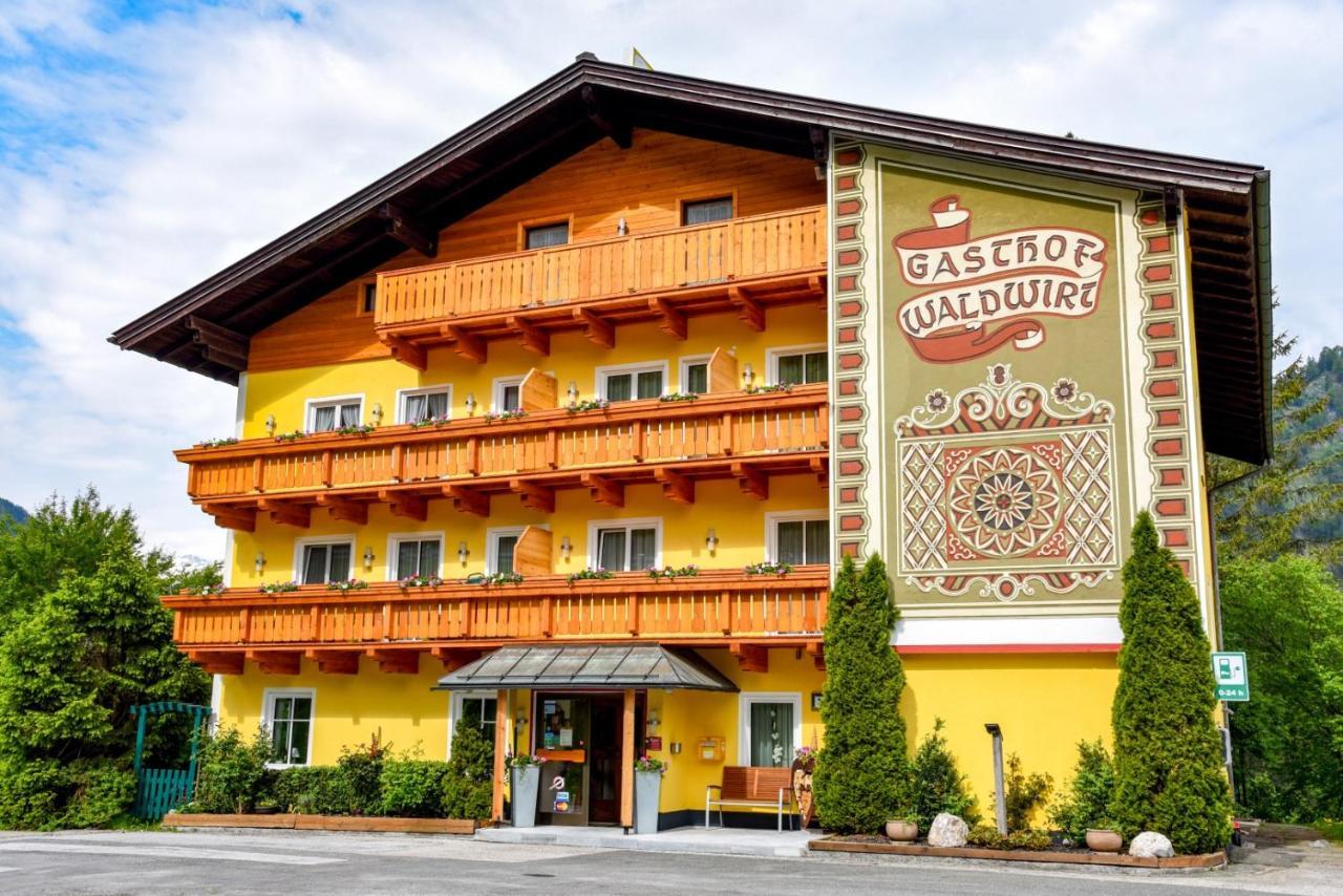 Gasthof Waldwirt Russbach am Pass Gschütt Buitenkant foto